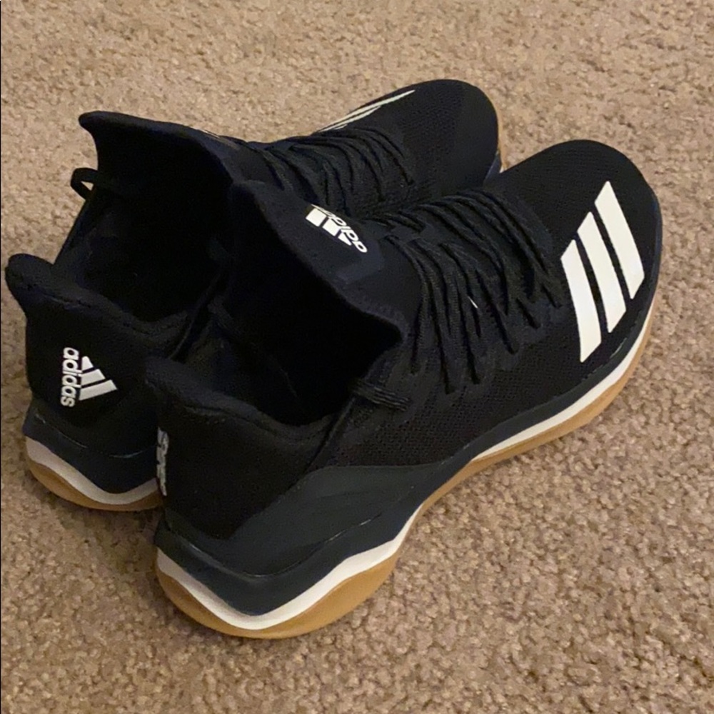 COPY - COPY - Adidas Icon 4 Trainer